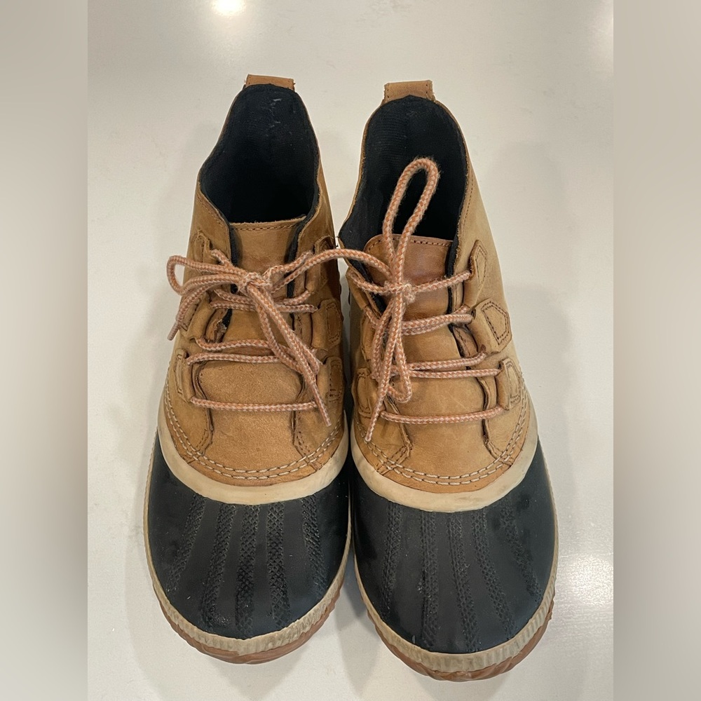Sorel womens waterproof boots